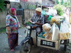 移動食材売り.JPG